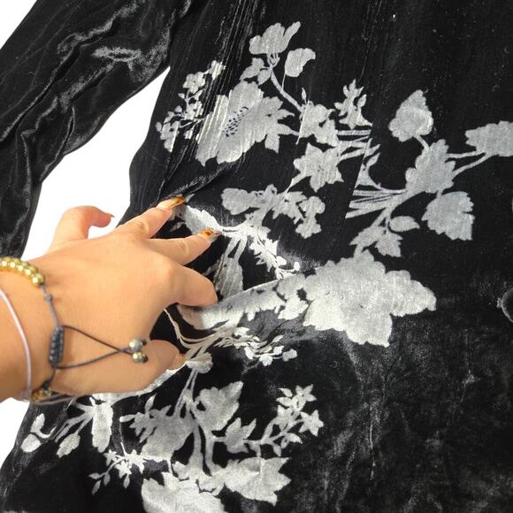 DANA BUCHMAN Black Champagne Floral Velvet Button Front Jacket Size: 16 - Picture 5 of 7